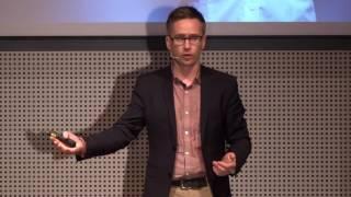 The secrets of superhero science | Barry Fitzgerald | TEDxStrijp