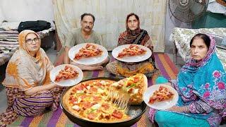 Village Life || Sham Ke Khane Main Bnai Pizza Recipe || Irma's family vlog