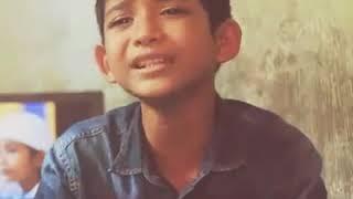 طفل يقرأ القرآن بصوت رائع ما شاء الله