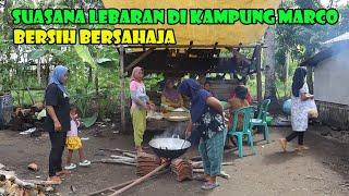 Suasana Lebaran Di kampung Marco. Rumahnya Tertutup Pepohonan.