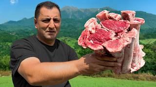 Für Fleischliebhaber: Ofengebackenes Knochenfleisch mit Gemüse – Ein Lebensveränderndes Rezept!