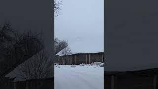 Заброшенный дорожный трактир. А когда то тут пили и гуляли. 