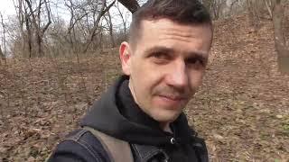 ДМИТРИЙ ТИКЗОРОВ И СЕРГЕЙ РЕЗНИКОВ, МУЗЕЙ-ЗАПОВЕДНИК КОЛОМЕНСКОЕ, ОВРАГ, МАГИЧЕСКИЕ КАМНИ, РОДНИК