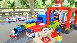 Tayo&Titipo's crane factory & station! Thomas the Tank Engine and friends will carry Tayobus