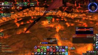 Two Manning Onyxia