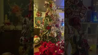 Christmas Store - Inspiration for Holiday Decorating