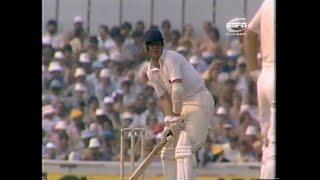 GEOFFREY BOYCOTT 137 ENGLAND v AUSTRALIA 6th TEST MATCH DAYS 2 & 3 THE OVAL AUGUST 28 & 29 1981