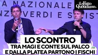 Lo scontro tra Conte e Magi sul palco di Avs. E la platea fischia il segretario di +Europa