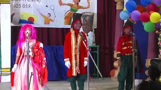 The Emperor's New Cloth skit by Grade II students