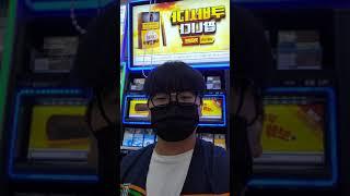 How Do Teenagers Get a Cigarette in the Market?