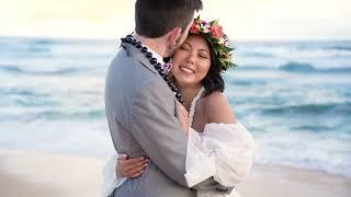 Beautiful wedding in Hawaii at Sandy Beach!