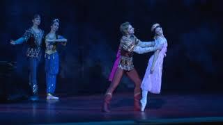 Rescue of Ludmila by Ruslan "Ruslan and Lyudmila" 13/18 Act 2 Kremlin Ballet, A. Petrov ver.