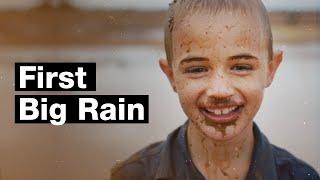 Watch the first big rain arrive in country NSW