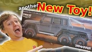 WORLD'S BEST RC Crawler Car? 6x6 G-Waggon