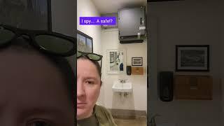 Weird bathroom #!!1 #funnyvideo #comedy #bathrooms #quirky #weird #picacomedy