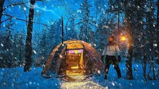 WAITING OUT A SNOWSTORM in a tent | OVERNIGHT in THE WINTER FOREST | RESULTS OF THE YEAR