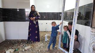 Nomadic Life: Continuing the Kitchen Tiling and Narges Prepares Breakfast and Lunch