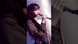 the closest object to u is going to make u famous #blackpink #lisa#object#famous