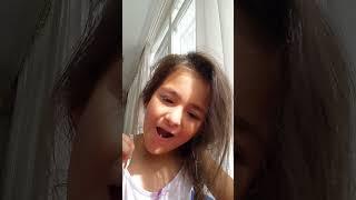 Dilay in diş dökümü başlamıştır:)