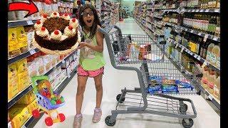 Deema play Shopping for Birthday Party Cake Surprise!