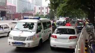 no one give way to Ambulance in Beijing!