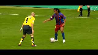 Why are Defenders so SCARED of Ronaldinho