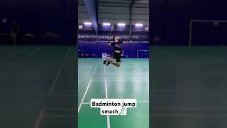 Badminton jump smash