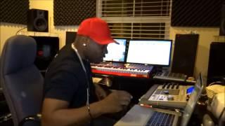 ProHoeZak Producer Makeing a G Funk Beat AKAI PRO MONSTER Team Pro WorllWideMusic