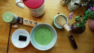 Drink complete green!! Japanese Matcha, powdery green tea