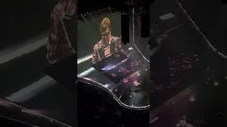 Funeral for a friend Love Lies bleeding Elton John @ FTX Arena. Miami 04/28/2022