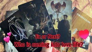 Who is coming into your love life? Ex or Next?️‍ Hindi tarot card reading | Timeless | Love tarot