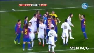 las mejores peleas entre Barcelona  vs Real Madrid en los clasicos