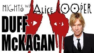Duff McKagan이 Alice Cooper 인터뷰와 함께하는 밤에서 인생의 가장 큰 질문에 답합니다.