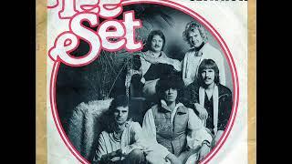 tee set linda linda 1978