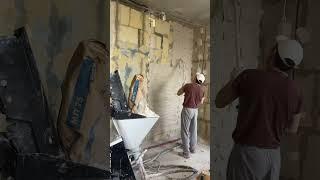 Нанесение гипсовой штукатурки #механизированнаяштукатурка #штукатурка #гипсоваяштукатурка