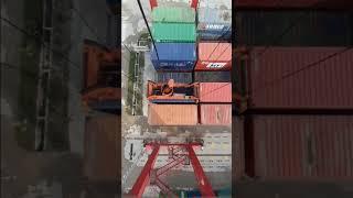 RTG Crane Travel and Loading Container