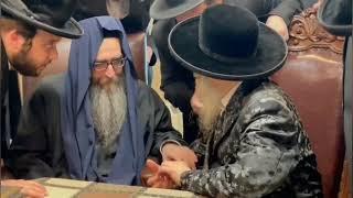 Rabbi Yoshiyahu Yosef Pinto visits Satmar Rebbe, KJ Poultry, & the Kever of the Satmar Rebbe ztz"l