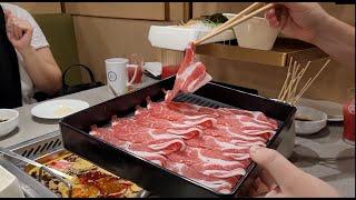 Haidilao - Best Flushing Hot Pot Experience - World Famous Asian hotpot chain (like shabu shabu)