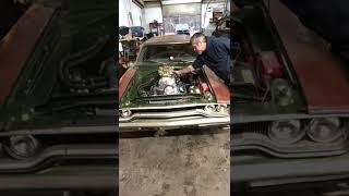 Busting off my 1970 Roadrunner for the first time!