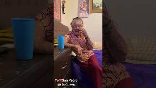 Doña Beba enojada con don Pancho ya que se fue a pasar el dia con doña María