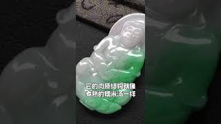 #翡翠很多朋友都在咨询糯种是什么样子的，今天带大家来认识一下