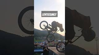 TIRA FRONTFLIP A 2 all'ora!  @rampature #bmx #freestyle #show #crazy #fun #tricks #fyp #viral