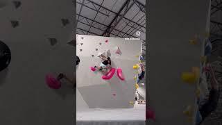 #climbing #bouldering #indoorbouldering