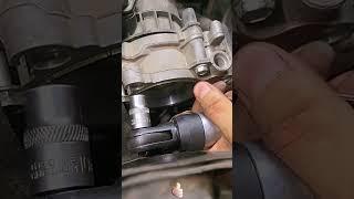 Convenient pneumatic ratchet wrench tool for vehicle repair