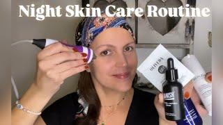 Retinol-A / Tretinoin / My Skincare Night Routine + Red light RF Beauty treatment.