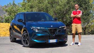 PRUEBA del Alfa Romeo Junior Elettrica 156 CV | Opiniones | Review en español