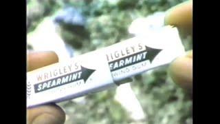 Wrigley's Spearmint Gum 'Hang Gliding' Commercial (1981)