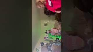 #Dad and daughter having fun with #oculusquest2 #beatsaber