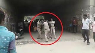 Lucknow Police fighting for bribe share, Watch funny video | Oneindia News