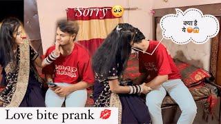 Love Bite Prank  ऑन Wife || Gone Wrong  || Prank On वाइफ || Wife प्रैंक  #vlog #its_crazy_parul1